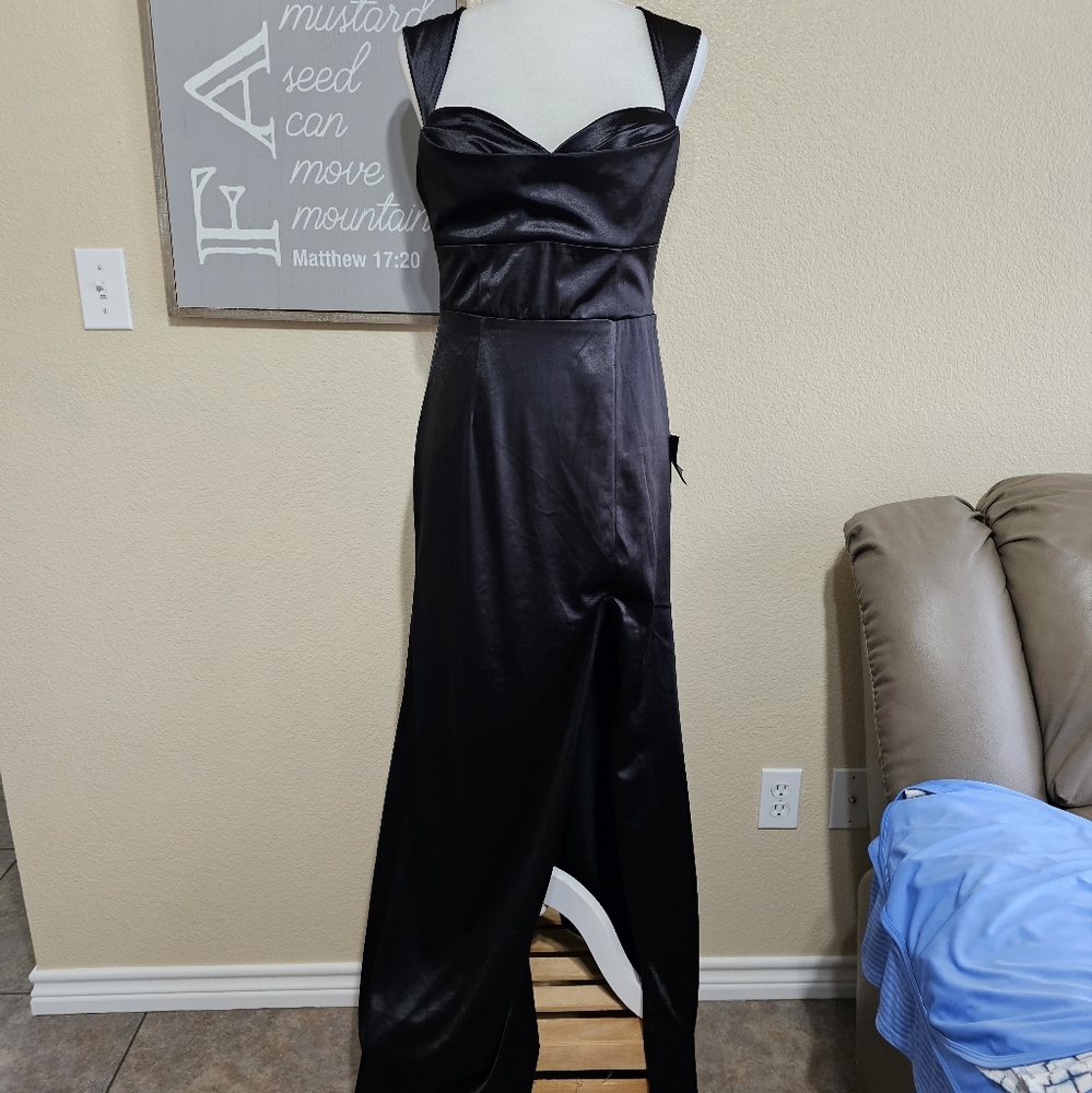 Lulu's Elegant Black Evening Dress